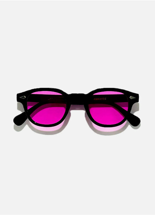 Neon Noir